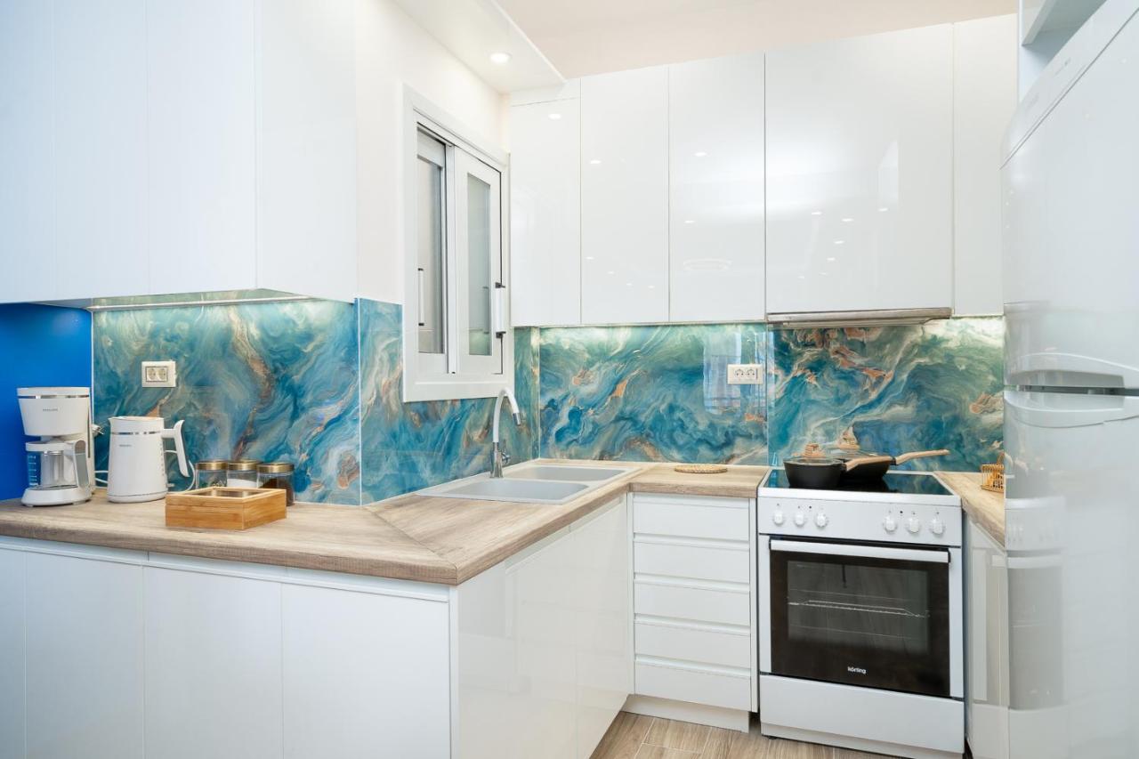 Artemis Bay Apartments Near Sea And Airport Bagian luar foto