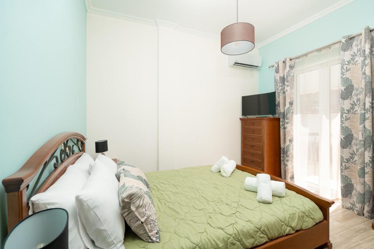 Artemis Bay Apartments Near Sea And Airport Bagian luar foto