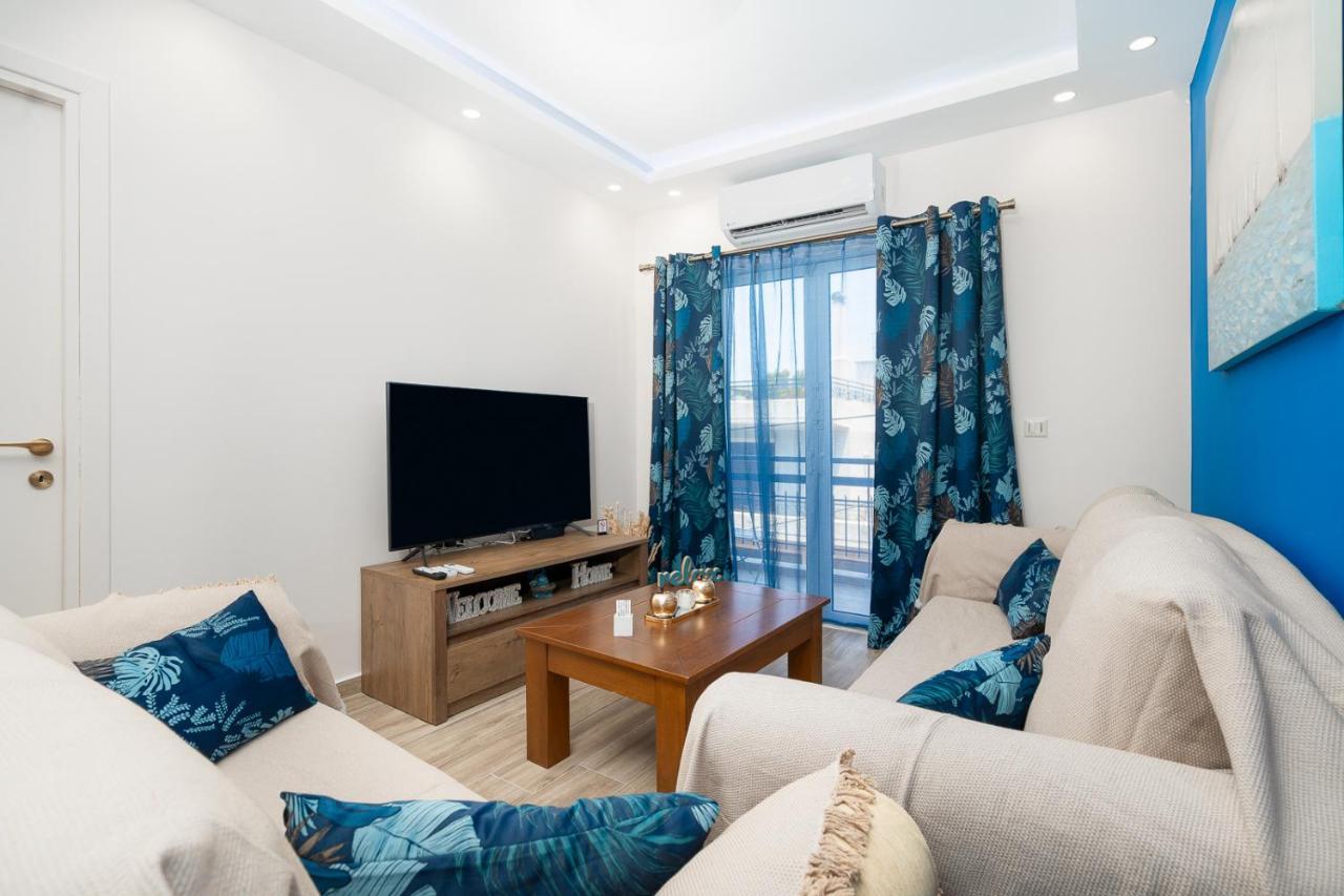 Artemis Bay Apartments Near Sea And Airport Bagian luar foto
